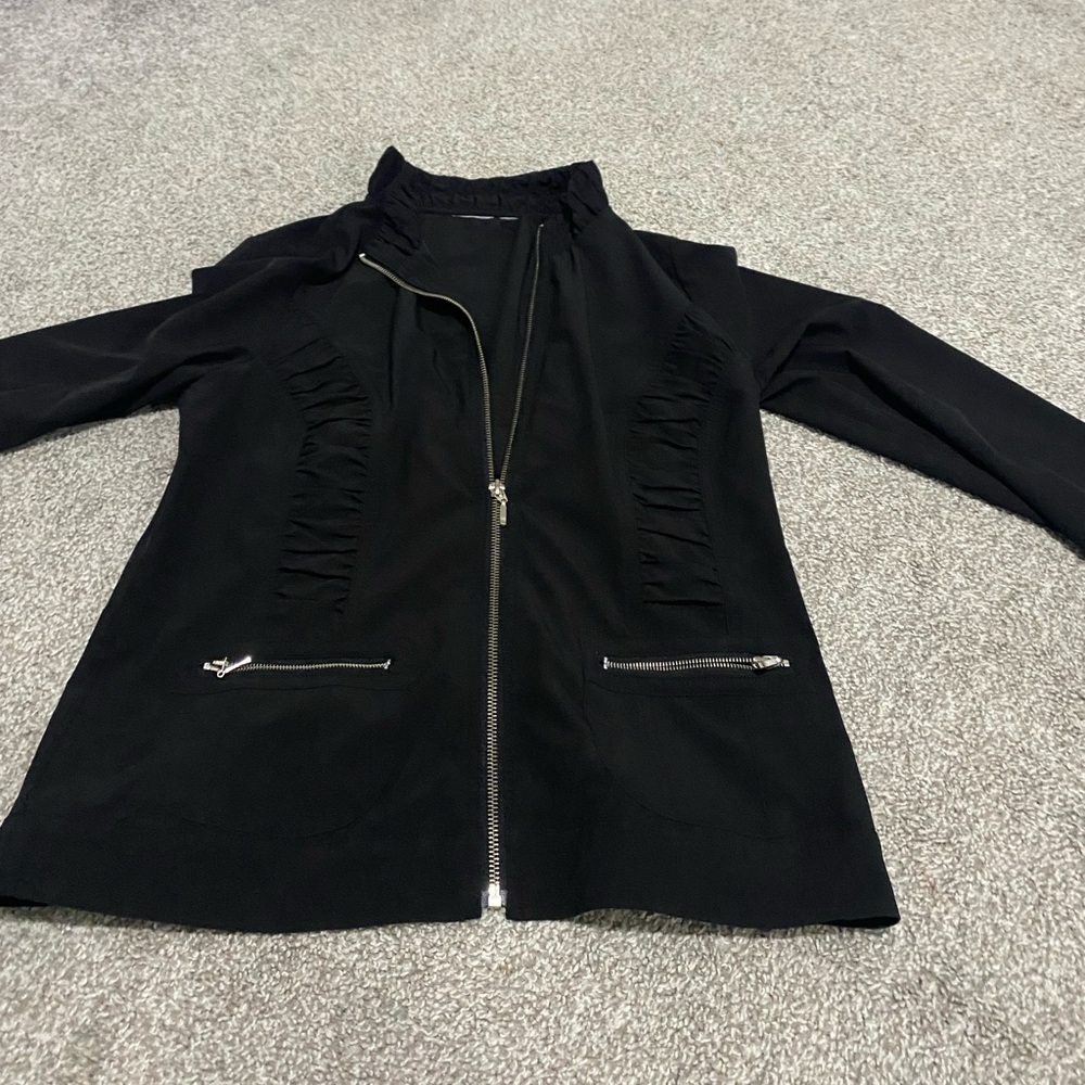 patterned black jacket